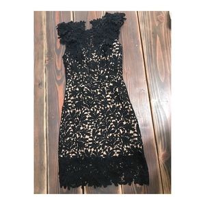 Vici black lace dress